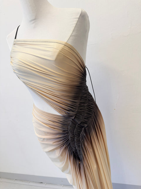 Signature dress in beige/black - L