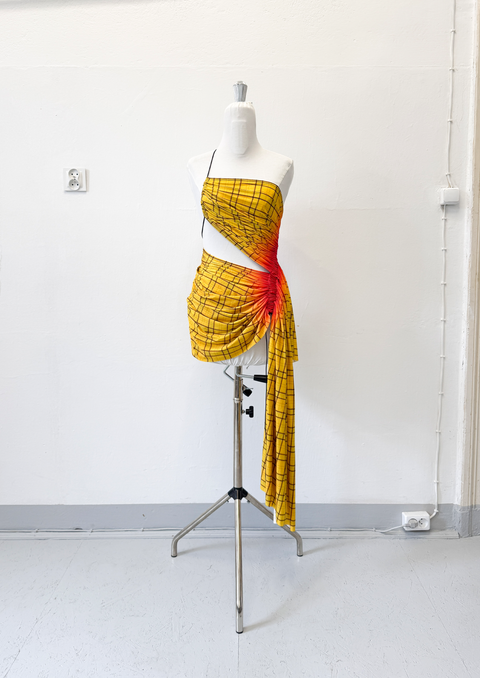 Signature mini dress in yellow tartan print