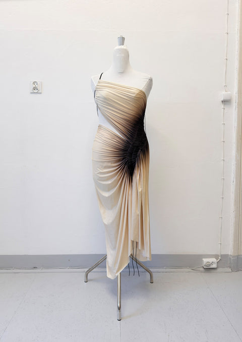 Signature dress in beige/black - XL