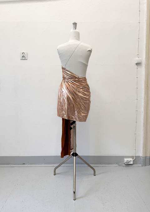 Signature mini metallic dress in champagne