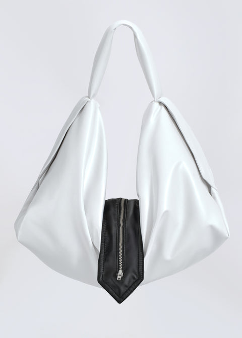 Deflate bag in white