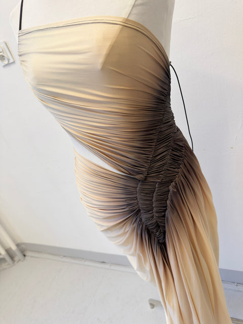 Signature dress in beige/black - M