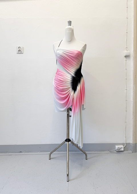 Signature mini dress in pink/black