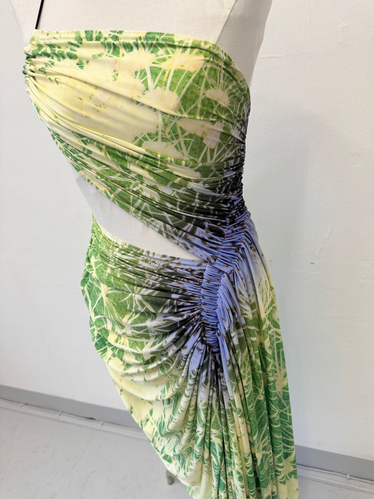 Charakterystyczna sukienka w kaktusy - XS