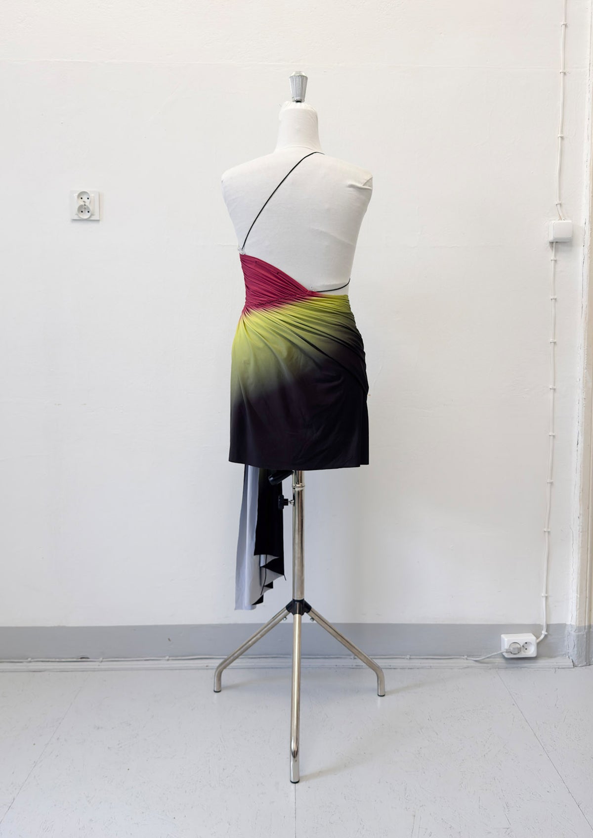 Signature mini dress in lime/wine - XS