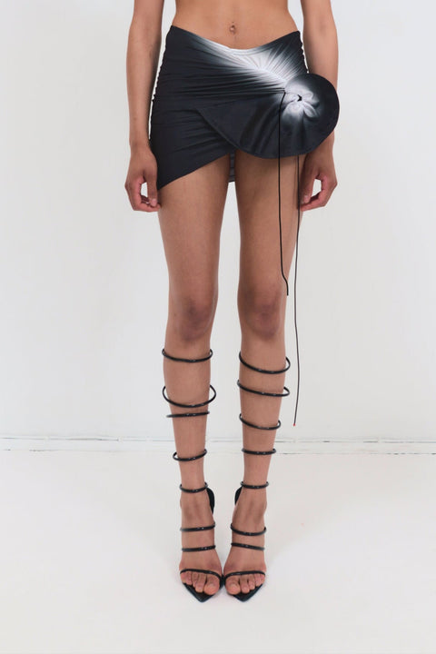 Mini shell skirt in black/white - Fal-ash