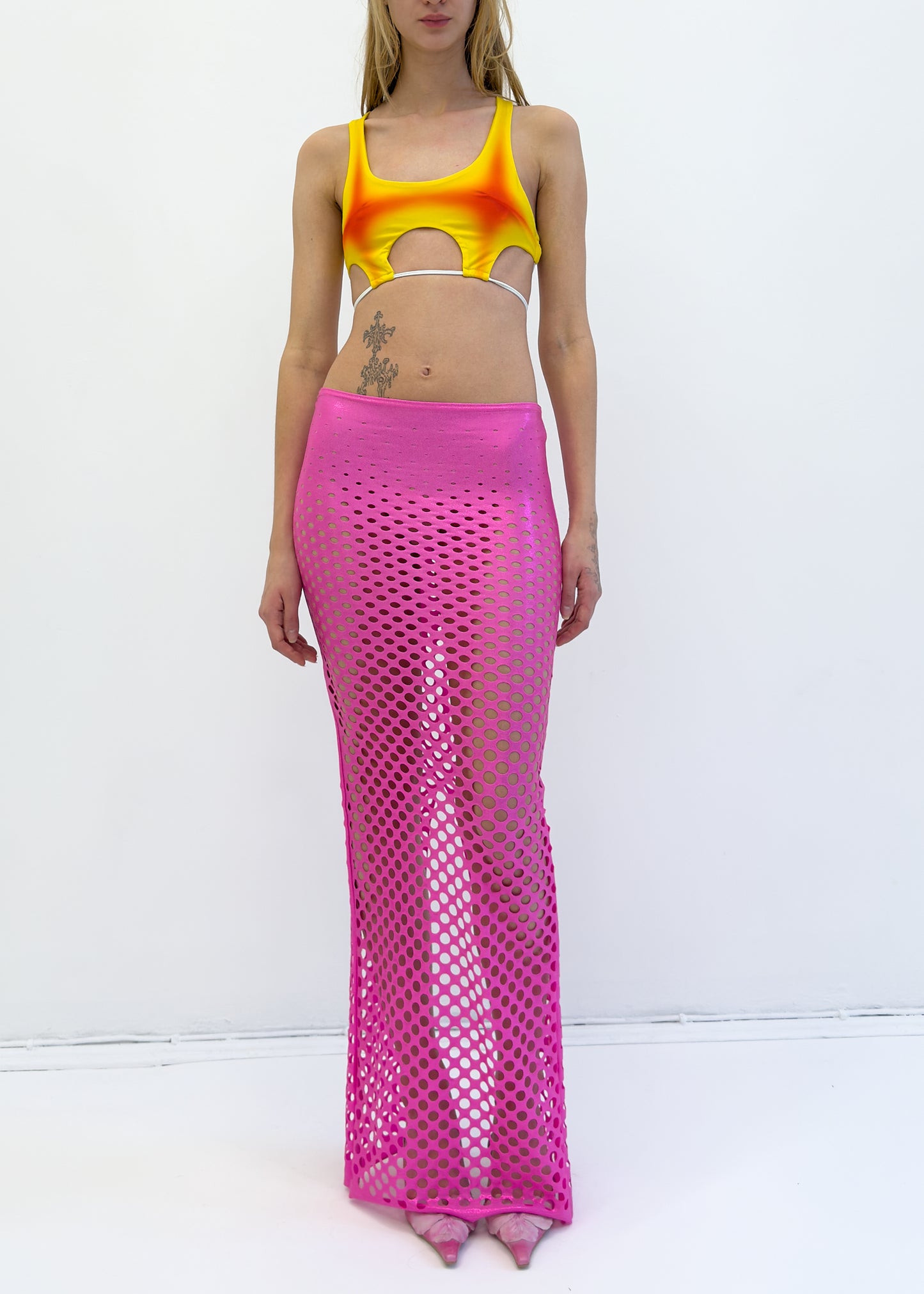 Lasercut maxi skirt in pink