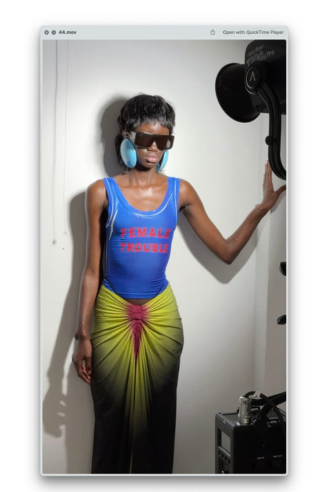 Signature jersey skirt in lime/wine