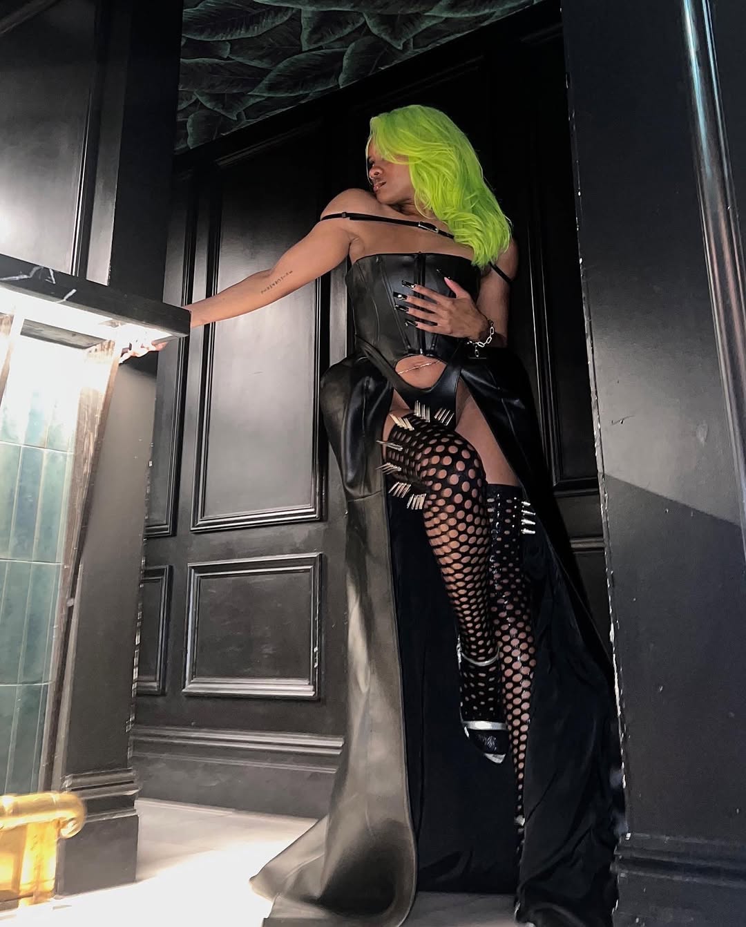 Fal-ash worn by musexmalu