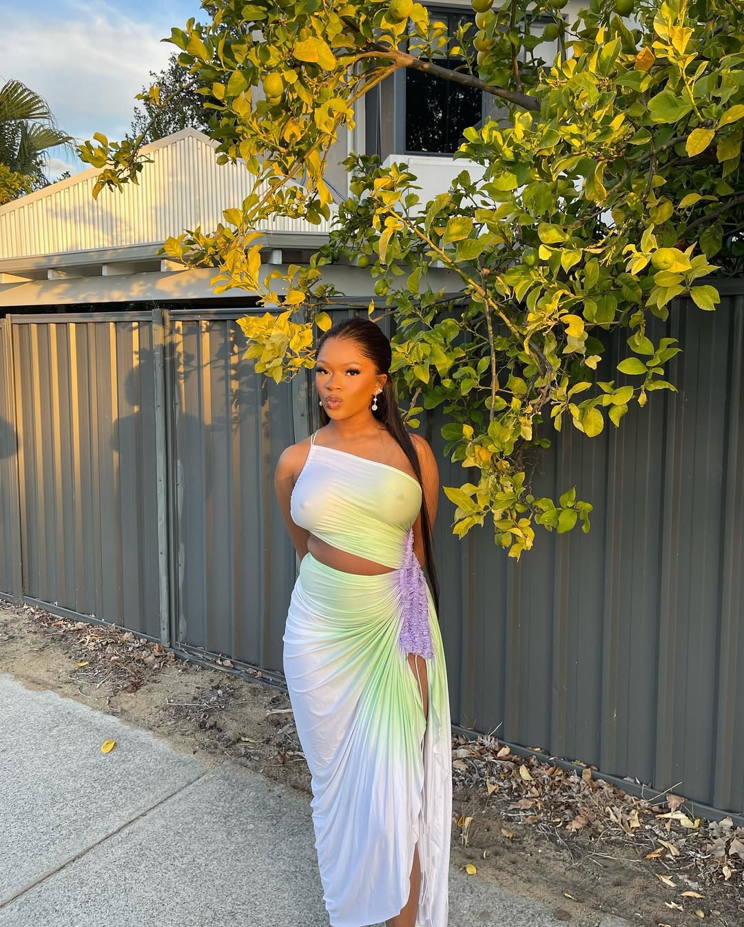 Fal-ash worn by olanuga