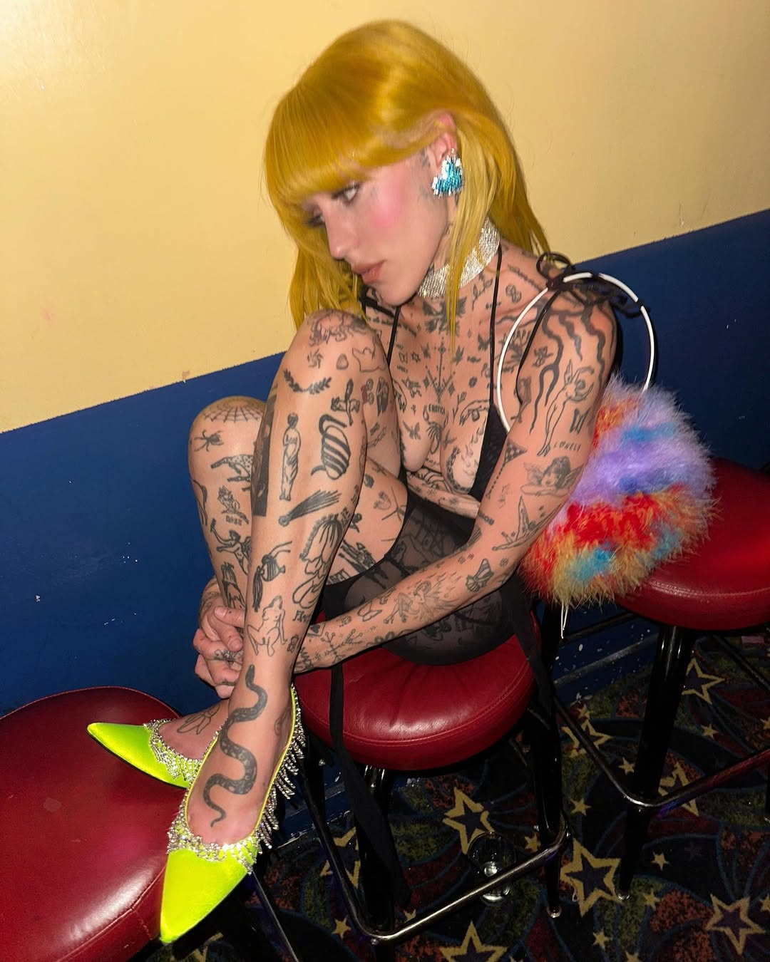 Fal-ash worn by brookecandy