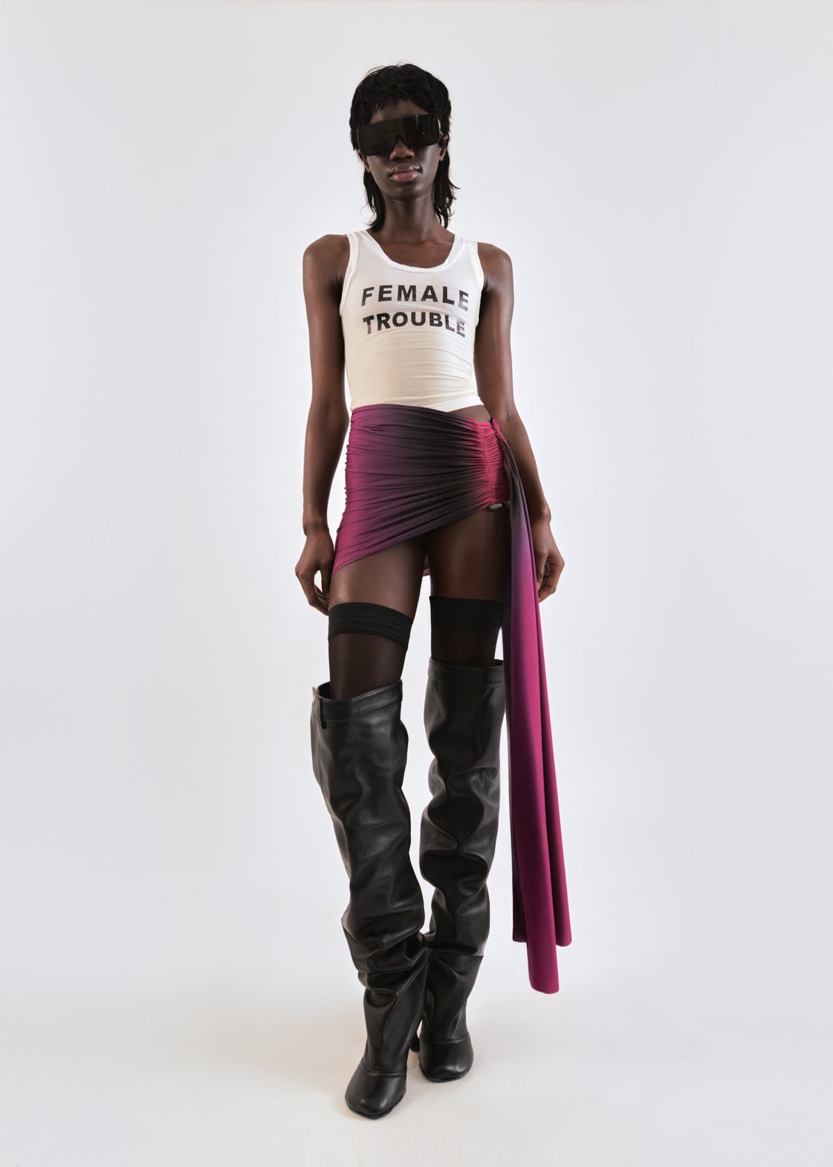 Signature mini jersey skirt in burgundy/wine