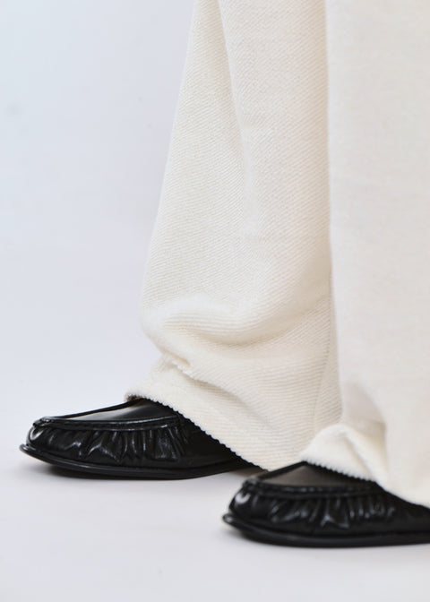 Relaxed lounge pants in beige