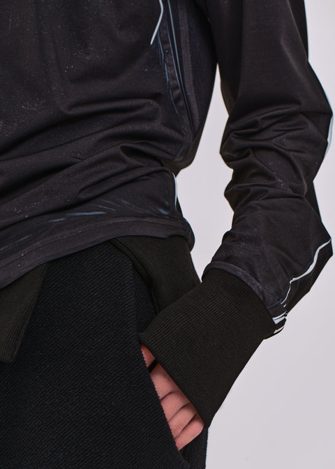 Longsleeve for the end credits