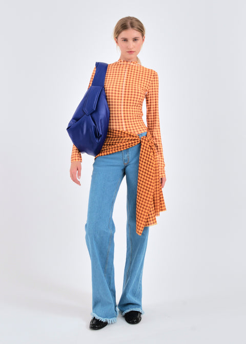 Top you wear to pretend it’s casual