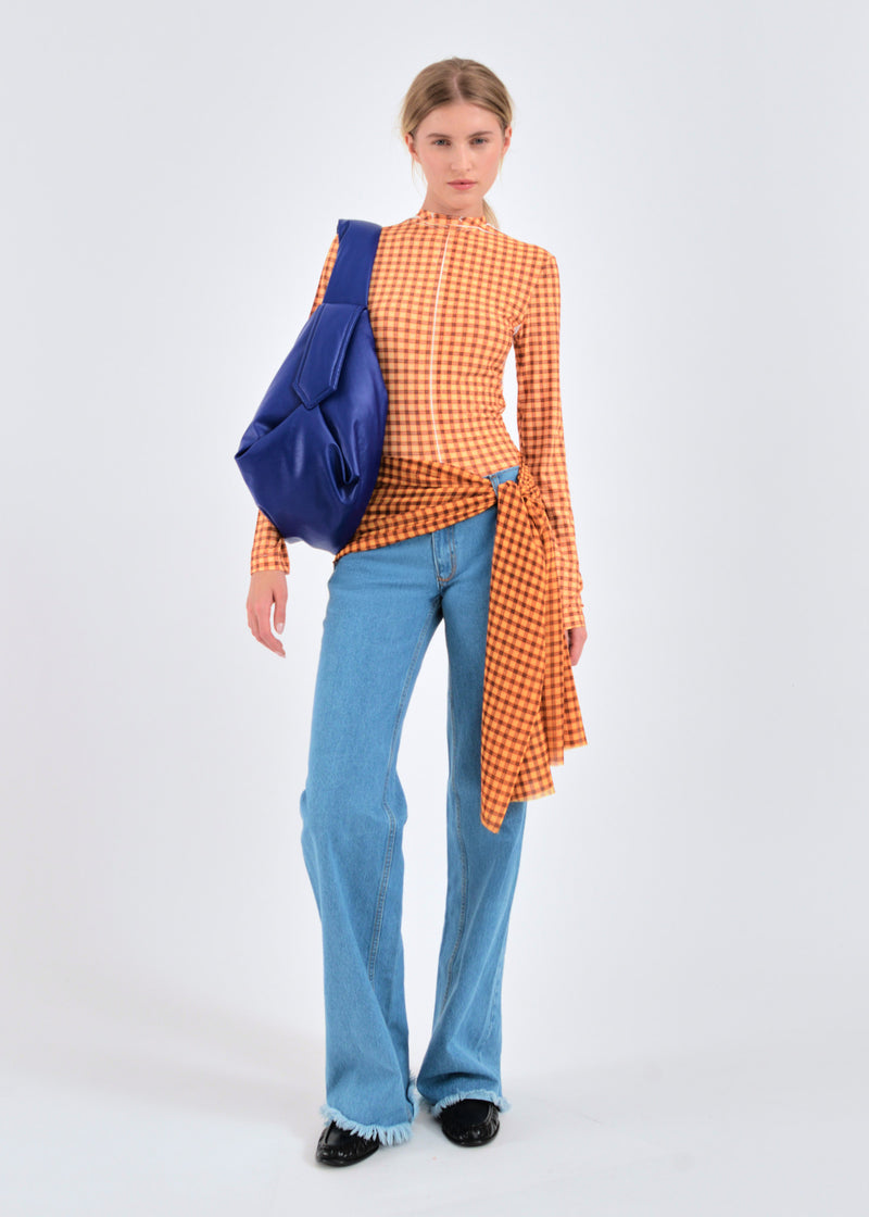 Top you wear to pretend it’s casual