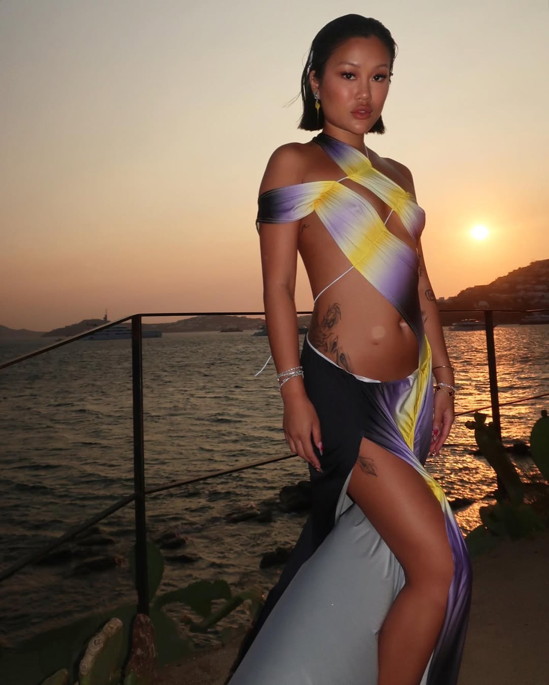 Fal-ash wrap-around-gradient worn by lauren.luoo